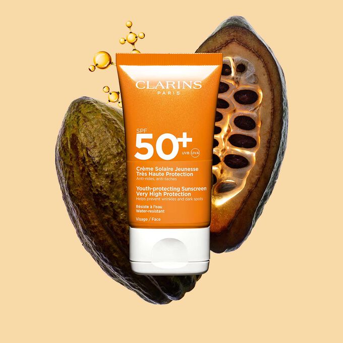 Youth-Protecting Face Sunscreen High Protection SPF50+
