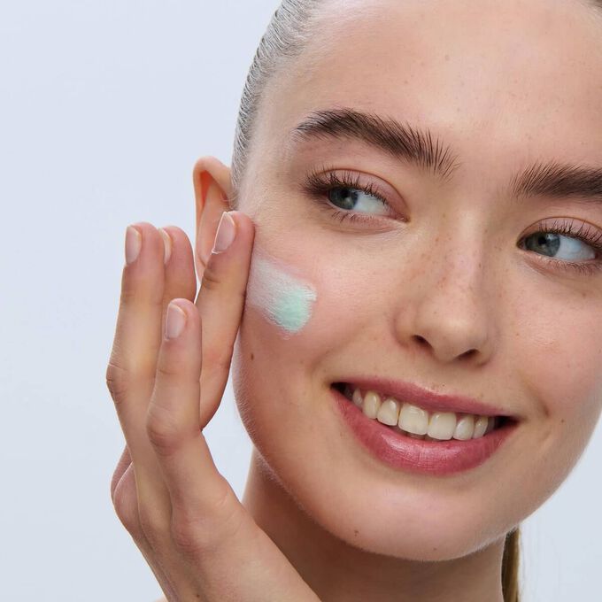 SOS Primer Green - Estompe les rougeurs