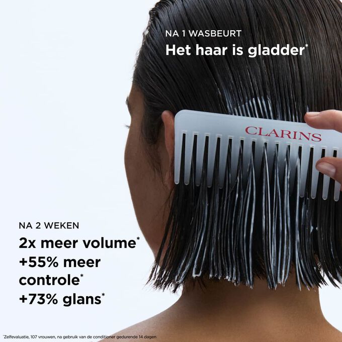 Het resultaat van de gladmakende conditioner op het haar: twee keer zoveel volume en 73% meer glans, waardoor het haar gemakkelijk in model te brengen is.