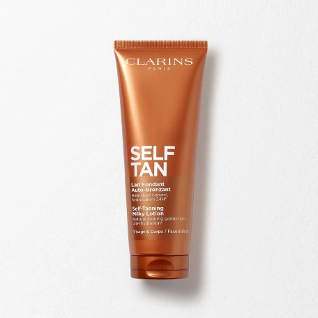 Productfoto van de Self-Tanning Milky Lotion, die een op maat gemaakte bruine teint creëert